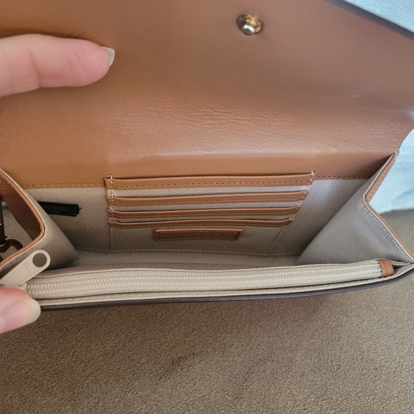 Halogen Nordstrom Pebbled Leather Wristlet Purse Wallet Tan - Picture 6 of 11